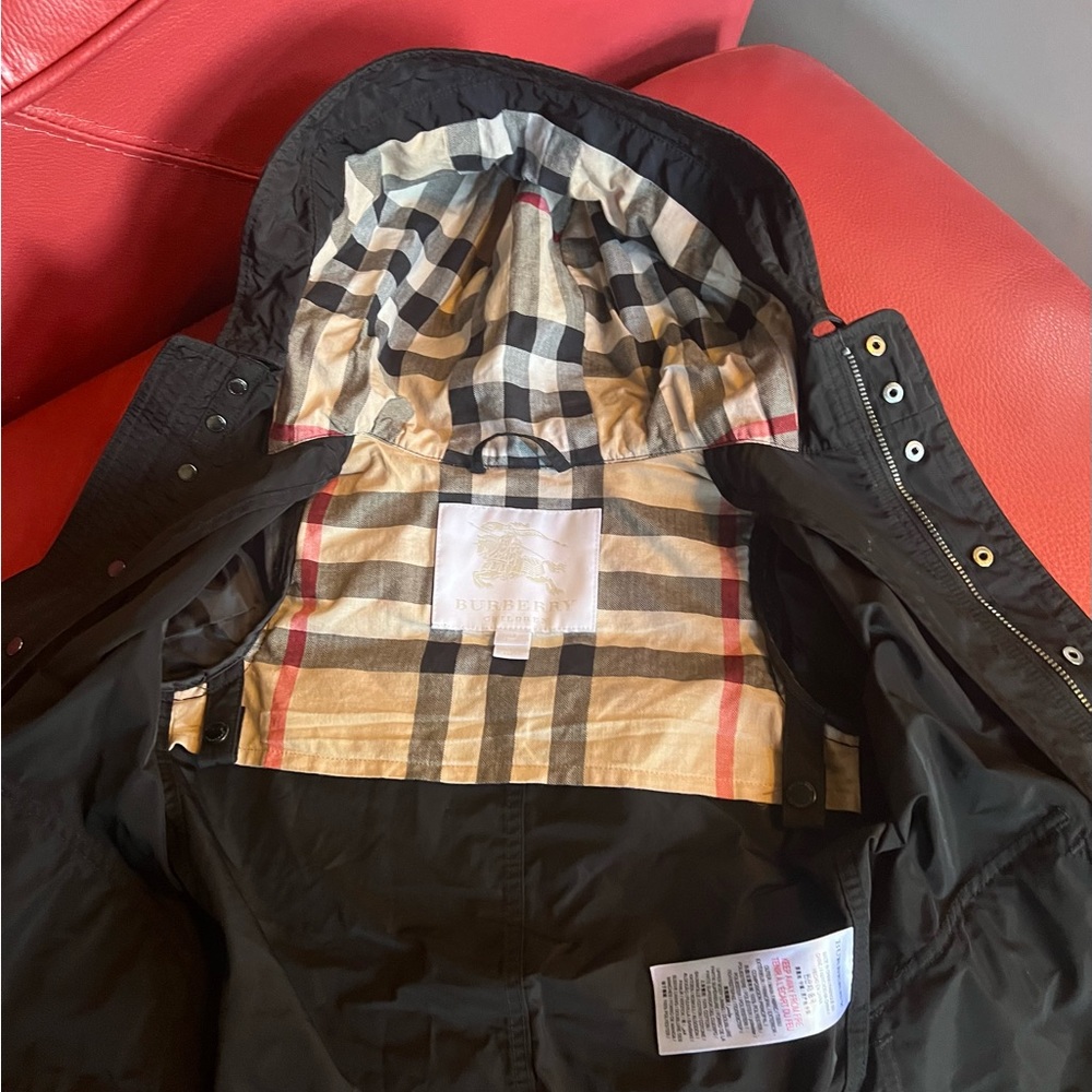 Burberry jacket - Picture 8 of 10